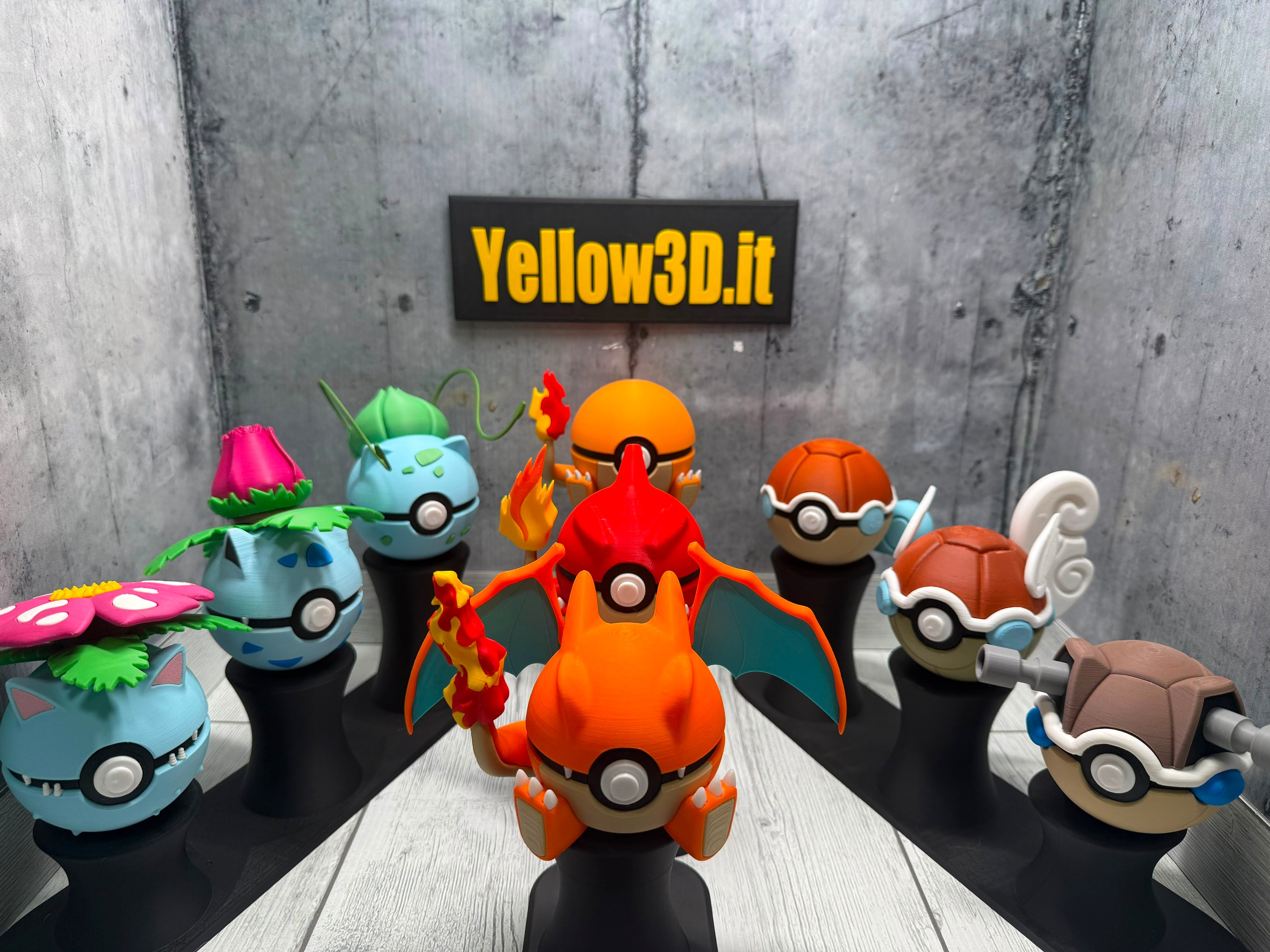Serie di Evoluzione Completa Trio Pack: Il Bundle - 9 Fusionballs + Stand a Scelta